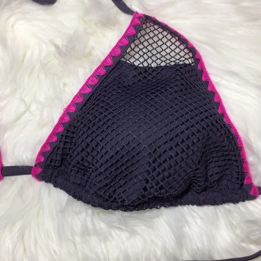 💥NWOT Xhilaration Triangle Bikini Top Size XL